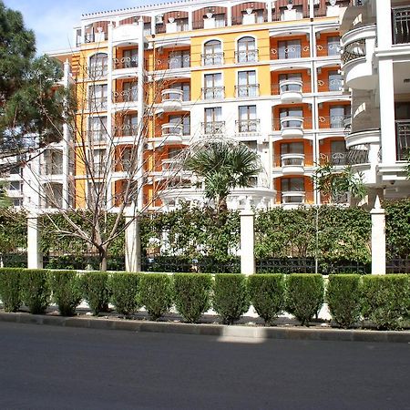 Lvv Palace Apartment Sunny Beach Buitenkant foto