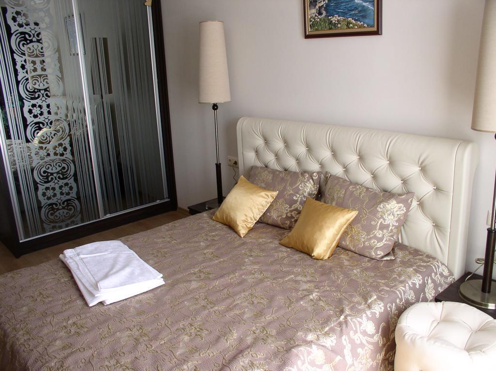 Lvv Palace Apartment Sunny Beach Buitenkant foto