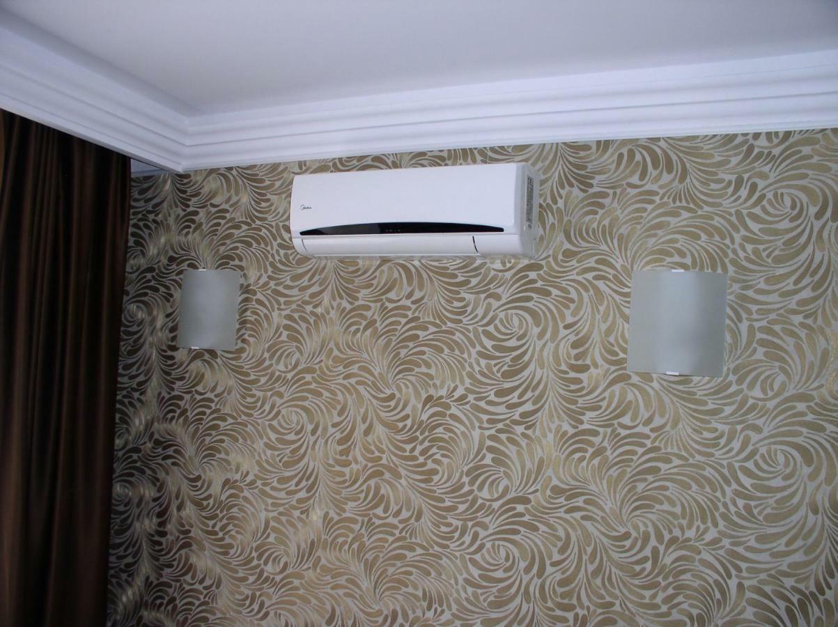 Lvv Palace Apartment Sunny Beach Buitenkant foto